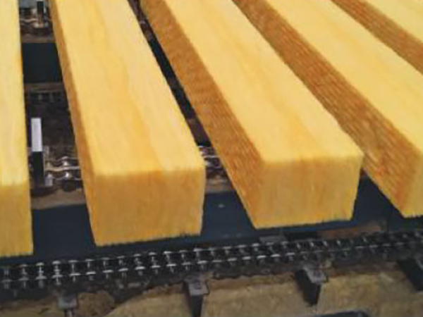 玻璃絲棉板的優(yōu)點(diǎn)有哪些？