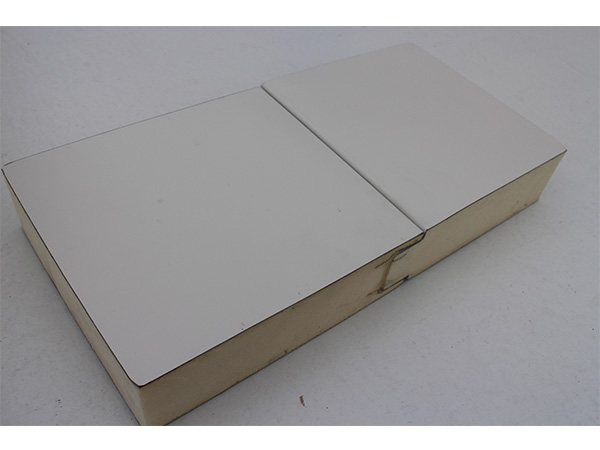  聚氨酯復(fù)合板是什么？